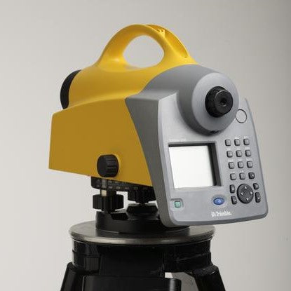 Trimble DiNi (0.3) Instrument in transport case (with battery manual and data transfer cable)