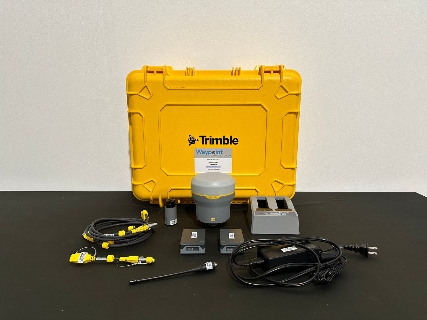 Trimble R12 w/ -60 Radio