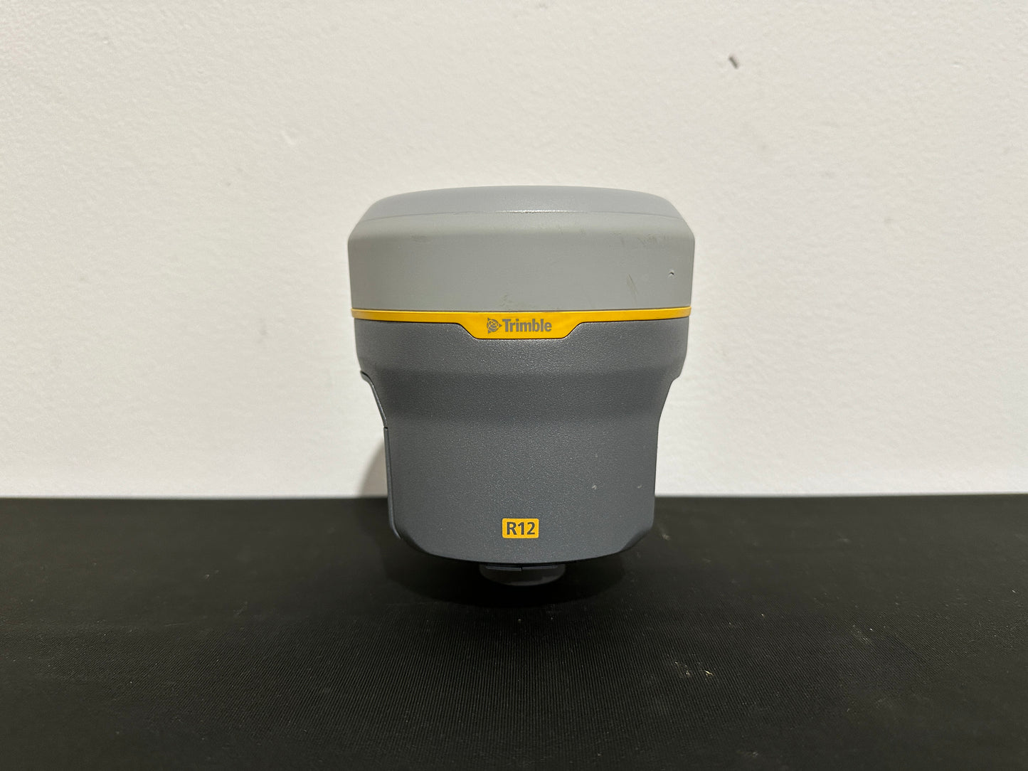 Trimble R12 w/ -60 Radio