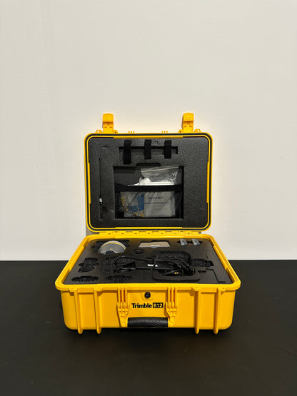 Trimble R12 w/ -60 Radio