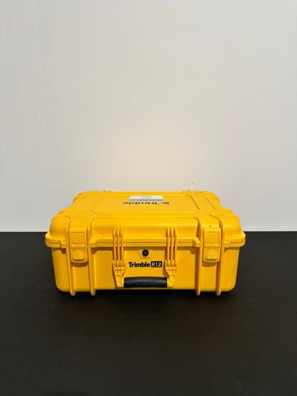 Trimble R12 w/ -60 Radio